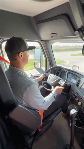 It only takes 28 days to start a career on the open road! 🛣️ The next CDL Class A course begins February 16th. You’ll get hands-on training, drive on the highway and earn your CDL, @centraltechedu certificate and PDTI seal of attainment. Click the 🔗 in our bio to enroll! | Autry Technology Center