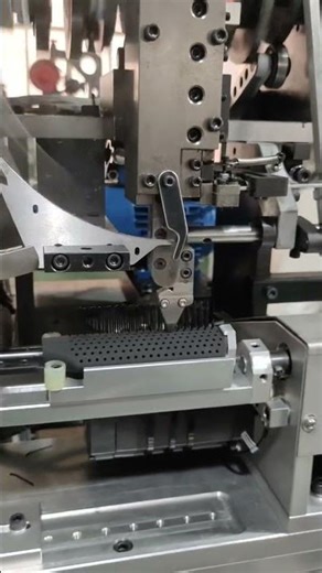 The Process of Installing Brush Bristles