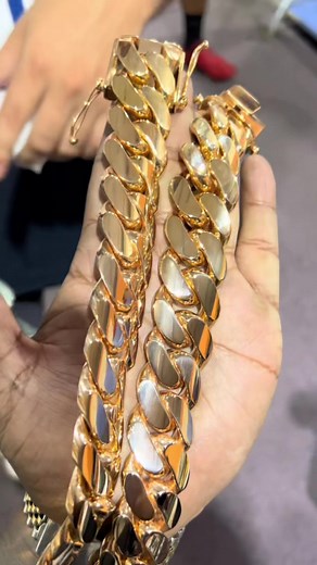 Crafting a 14k Gold Cuban Chain: The Birth of Luxury
