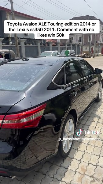 Toyota Avalon XLE vs Lexus ES350: 2014 Comparison