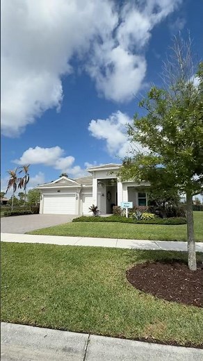 Touring new build homes in Port St. Lucie, FL