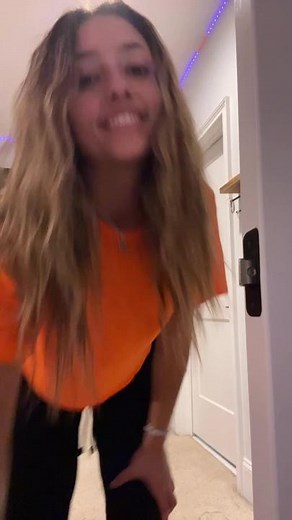 TikTok · Alexisryanxo