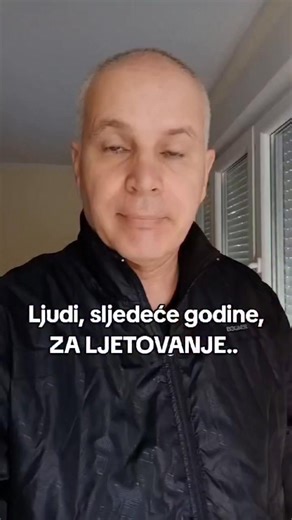 Darus Despot on Instagram: "Ljetovanje? #darusdespot #comedy #cat #balkan #fypage"