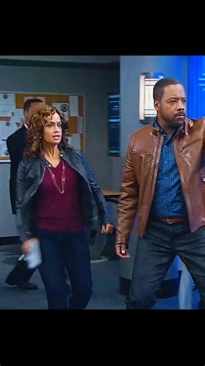 movieshow on Instagram: "When did Zendaya do this? 🎬 K.C. Undercover (2015–2018 — Comedy, Action, Family) A Fun, Fast-Paced Series About Double Lives, Spies, And Teen Power. Follow K.C. Cooper, a smart high school student who discovers her family are secret government agents—and soon becomes a spy herself. Packed with humor, action, and heart, the show blends family dynamics with undercover missions and teen life. Smart, Fun, And Action-Filled. ⭐ IMDb: 6.6/10 🎭 Cast: Zendaya, Veronica Dunne, K