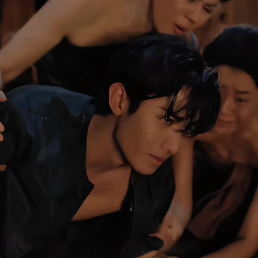 Mom, please take me to Klao... ♡@Siraphop Manithikhun @Jay ♡ #fypage #loveuponatimeseries #netsiraphop #jj_rcp #เน็ตเจเจ