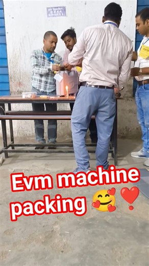 Evm machine packing #trending #shorts #vote #evm #biharelection2025 #youtube