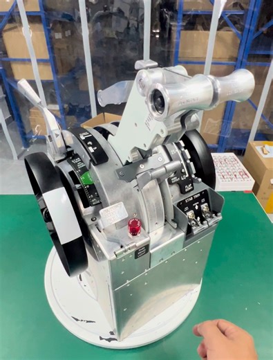 CockpitSimulator on Instagram: "🛫 Experience the TQ Up Close — Precision You Can See. From throttle movement to tactile finishes, every detail is designed for realistic flight simulation. #cockpit #flightsimulator #flightsim #b737 #tq"