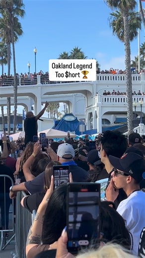 Ready for Part 2! 🏟️ Take me back Junior Seau Amp in Oceanside California Too $hort Live at “A Day In The O Festival” 🌴 ready for the next! #ADayInTheO #Festival #TooShort #BayArea #Legend #reels #Cali #WestCoast | A Day In The O