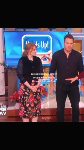 Bryce Dallas Howard & Chris Pratt - Jurassic Park On Screen Couple
