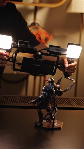 106K views · 959 reactions | From phone to filmmaking beast- meet my new setup! Learn morehttps://shorturl.at/Pylmy #NEEWER #phonerig #MobilePhotography #ContentCreation #VloggingKit #shotonphone #PhoneFilmmaking #CreatorGear #samsungS25Ultra | Neewer | Facebook