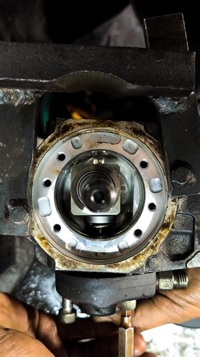 201K views · 2.8K reactions | solve commonrail fuel pump nissan navara d40 #nissan #navara #D40 #commonraildiesel #dieselpower #turbodiesel | Amrul Ishan | Facebook