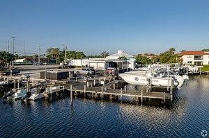 631 Northlake Blvd, North Palm Beach, FL 33408 - Working Waterfront Marina | LoopNet