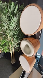 Good vibes with these atypical speakers #vinyl #vinyllove #vinylcollection #vinylrecord #vinyladdict #ilovevinyl #instavinyl #recordcollector #vinylcommunity #audiophile #hifi #highend #vintagehifi #vintageaudio #vintagestereo #vintagesound #audiovintage #retrosound #music #homeaudio #hifiaudio #amplifier #tubeamp #speakers #loudspeakers #subwoofer #listeningroom | Decibelvibe