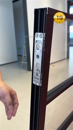 Offset-axis door hardware, door opening and closing with buffer. #foldingdoor #door #doors
