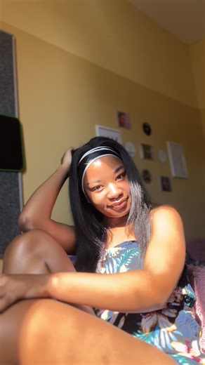 Tahnia Tems on TikTok