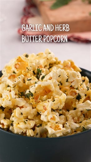 Say hello to Garlic & Herb Butter Popcorn! 🍿🧄🌿 This recipe comes together in minutes using fresh herbs or your go-to dried seasonings. See the full recipe: https://bit.ly/4kEXCva #popcorn #popcornrecipe #herbypopcorn #popcornsnack | Popcorn Central