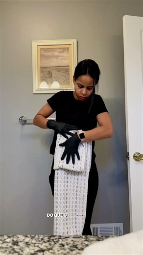 Towel folding tutorial to leave your customer very satisfied!!