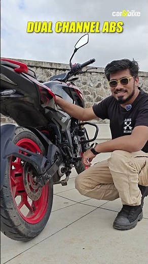 Buying the new Pulsar N160 SS? Here's all that you get