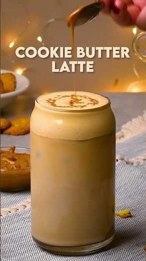 Start your morning in sweet style with a Cookie Butter Latte! 🍪☕