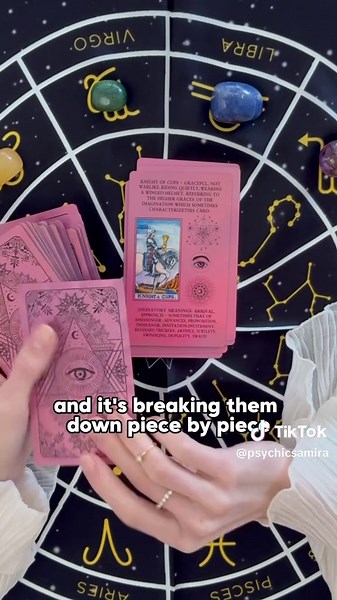 Trust Psychic Samira for Insightful Readings