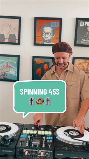 Beatjuggling and scraching on 45s 🍩🎚️🍩 #djshock #45friday #vinyl #vinyldj #dj