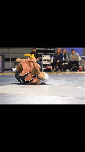 CamKramerPhoto | It do be like that sometimes #spladle #collegewrestling #wrestling #sportsphotography #wrestlingphotography | Instagram