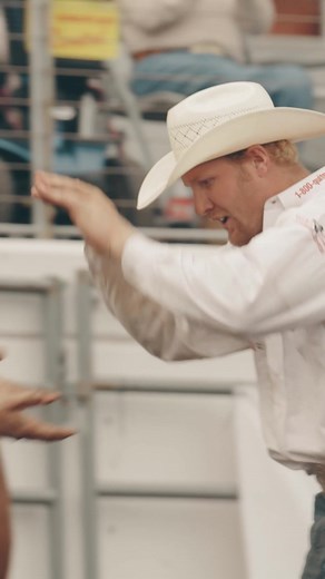 Flippy's Rodeo - Cowboy Steer Wrestling Sports