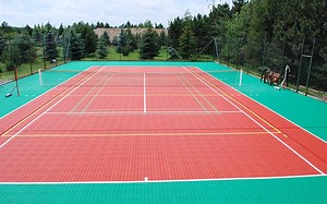 Medidas oficiales de las pistas de tenis y de las pistas de bádminton