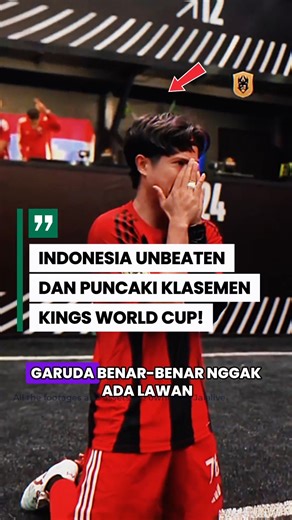 Update Berita Sepakbola on Instagram: "GARUDA MASIH DI PUCUK KINGS WORLD CUP NATIONS 2026! Malam penuh drama di Brasil! Timnas Indonesia sukses menumbangkan Arab Saudi lewat adu penalti yang sangat menegangkan (2-0). Meskipun sempat imbang 3-3 di waktu normal karena dua penalti beruntun Arab Saudi, Indonesia membuktikan mental juaranya! 🛡️✨ ✅ Indonesia Belum Terkalahkan: 2 Pertandingan, 2 Kemenangan! ✅ Pucuk Klasemen: Indonesia memimpin Grup E dengan 5 poin. ❌ Drama Penalti: Atta Halilintar kem