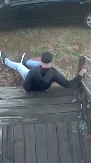#funny #short #fail #ice #fall #viralvideo