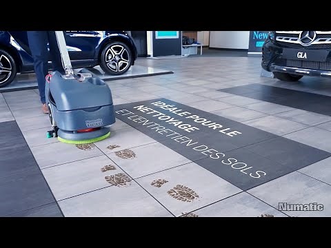 Autolaveuse à batterie compacte: Pratique et efficace - DUMATOS LOCATION