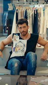 Biste li išle u shopping s 'Gospodinom pogrešnim'? 😘 Gledaj seriju 'Gospodin pogrešni' ekskluzivno na PLAYU! https://bit.ly/Premium_MrWrong #gospodinpogrešni #canyaman | VOYO Hrvatska