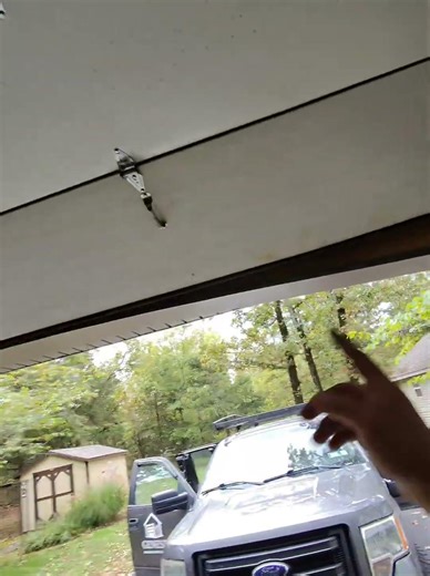 Garage Door Repair in Lincoln, California