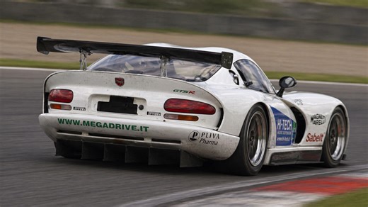 What Happens When the Viper GTS-R Hits Full Throttle Runs?