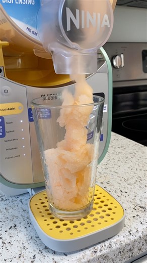 Does V8 Splash taste good as a slushy? #slushisunday