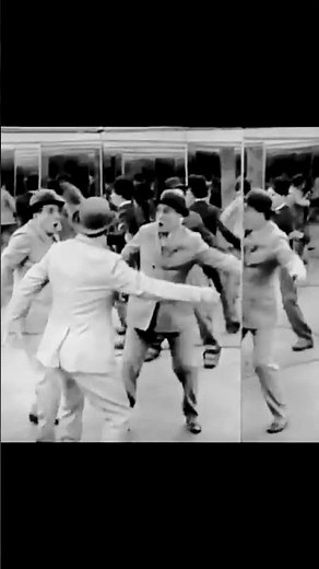 Chaplin in the Mirror Maze 🎭 | The Circus (1928)