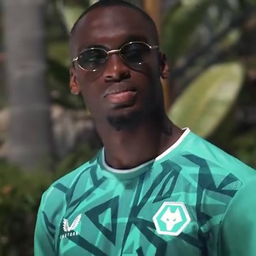 Introducing our 2023/24 third kit. Pre-order online now 🛍️ bit.ly/3OHz6v3 | Wolverhampton Wanderers FC