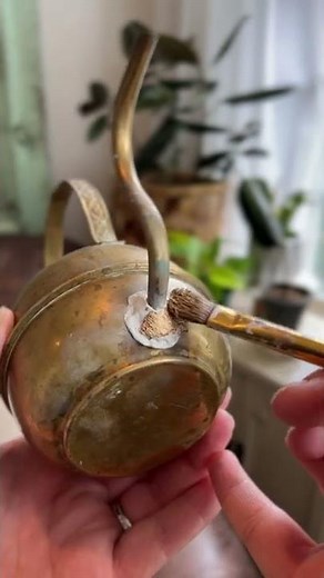 Quick Gilding tip using Metallic Wax Paste #shorts