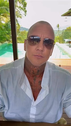 🔥 Coaches, are you hustling every day and STILL not signing consistent high-ticket clients? 🤯 Here’s the truth: it’s not about posting more, chasing people in the DMs, or working harder. That’s exactly why so many stay stuck at $5K–$10K months. 🚫 The fastest-growing coaches aren’t hustling harder — they’re using a proven system that: ✅ Attracts leads on autopilot ✅ Automates follow-up ✅ Closes high-ticket clients on repeat 💰 👉 And that’s exactly what you’ll get inside the Surge Mastermind —