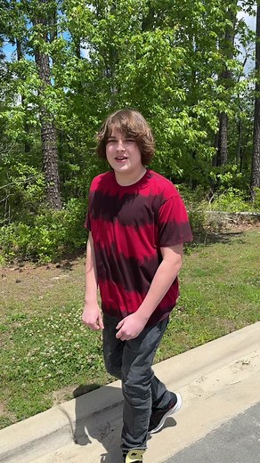 should I sell my new kicks? 🥶💸#12bucklemyshoe #ice#newdrip #drippy #yeat