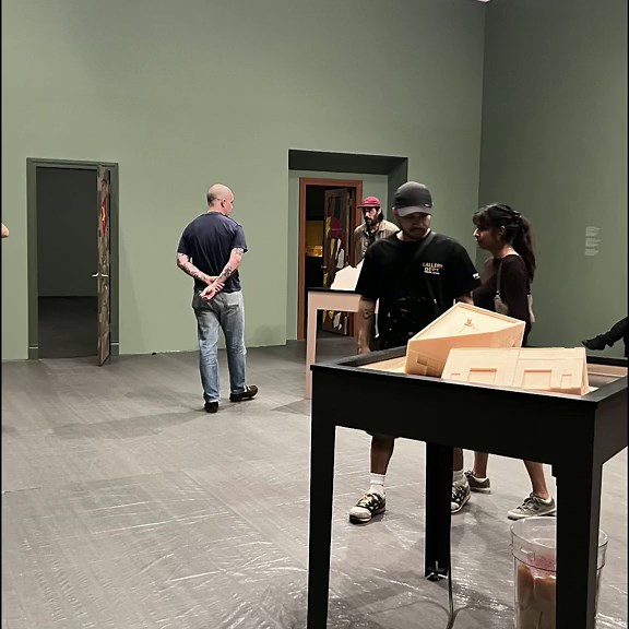 Did you know that MOCA Grand Avenue stays open late every Thursday until 8pm? 🖼️✨ Join us and experience an abundance of captivating art and exhibitions. FREE admission with advance reservations. See link in bio. See you there! #Reverberations #JoshKline