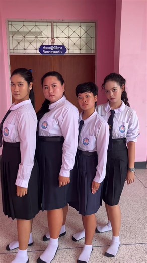 แบล็คพิ้ง: การกลับมาที่ทุกคนรอคอย