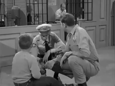 The Andy Griffith Show S03E30 Dogs, Dogs, Dogs_004.#theandygriffith #andygriffithshow. | Gussie Schiller