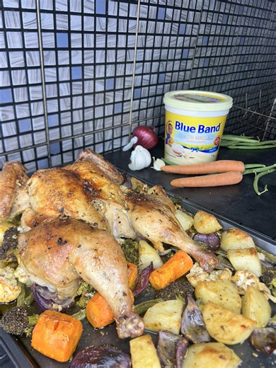 I’ve always loved a good roast chicken, but this one surprised me. I used the new Blue Band Vanilla to butter the chicken under and over the skin before roasting it with vegetables. The rich, creamy vanilla flavour works beautifully with roasted meat, bringing a warm, earthy depth to the chicken. Turns out, vanilla and roasted chicken make a pretty good pair. #BlueBandVanilla #SpoonfullOfDifference #BlueBandZambia