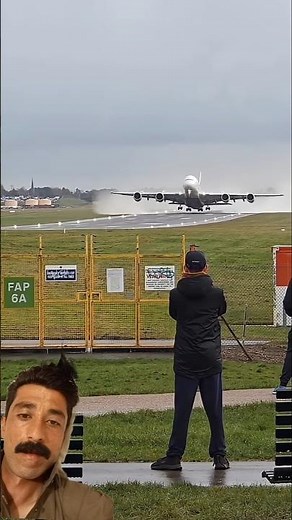 Airbus A380 🗼✈️Takeoff!#aviation #a380#airbusa380🤳