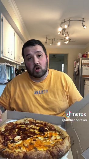 Mellow Mushroom $100 Order: Is the Caesar Salad Pizza Worth It?