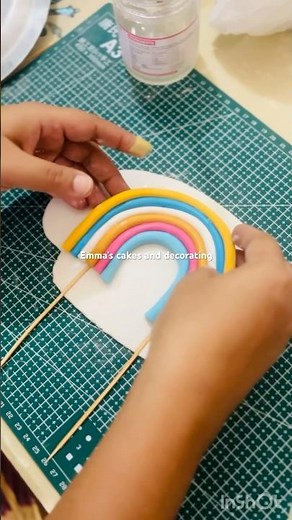 Learn how to make Fondant Rainbow 🌈 Topper
