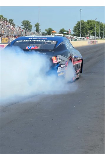 Burnin’ through the weekend! 💨 #nhra #dragracing #prostock | Drag Racing