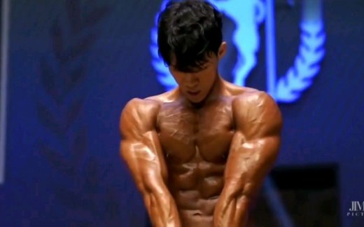 韩国健体Nabba大片，结实的肌肉，在赛场上展现自己的英姿!