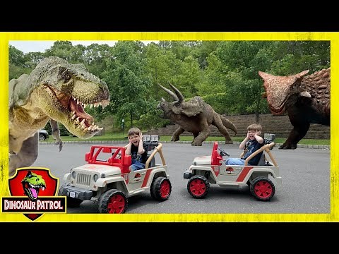 Giant T-Rex Adventure. 50+ Minutes of Dinosaur Showdowns with Dinosaur Patrol